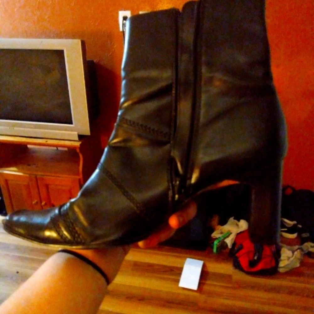 Black womens boots